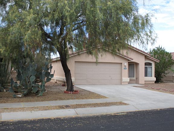 2nd image of 2421 E Stone Stable Dr