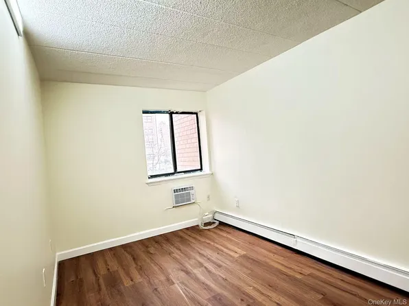 14468 38th Avenue #204, Flushing, NY 11354