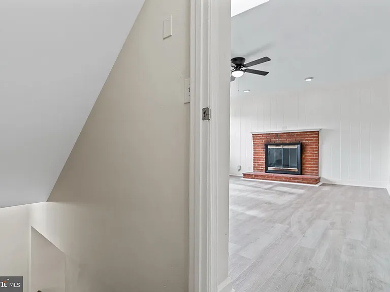 4502 Henderson Rd — Photo 19