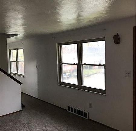 3rd image of 517 Guylyn Dr