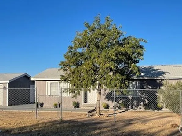 9626 Flora Vista Rd, Apple Valley, CA 92308