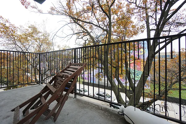 Rented by Rennit Inc. | media 3