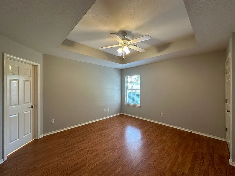 609 Apple Valley Dr — Photo 16