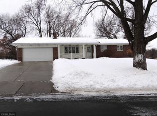 13 Woodcrest Dr, Burnsville, MN 55337