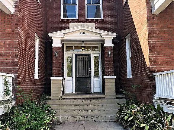 4th image of 2511 Price St APT 3