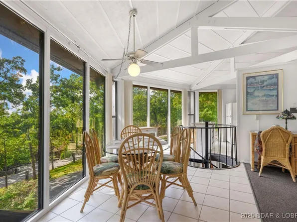 24 Tree Top Dr #2, Lake Ozark, MO 65049