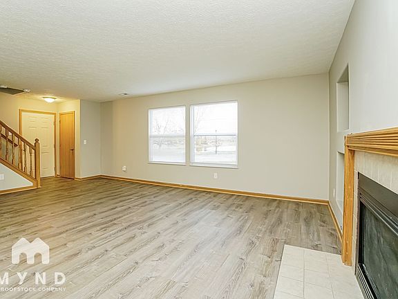 5th image of 2036 Friston Blvd