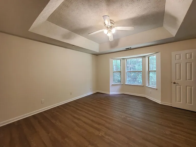 217 Sweetgum Ln — Photo 9