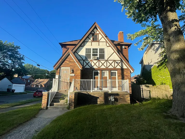 Devonshire Rd — Photo 1
