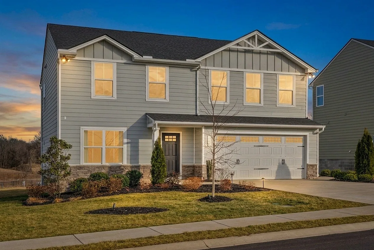 4 bed, 2.5 bath, 1903 sqft, $2,250 — Photo 2