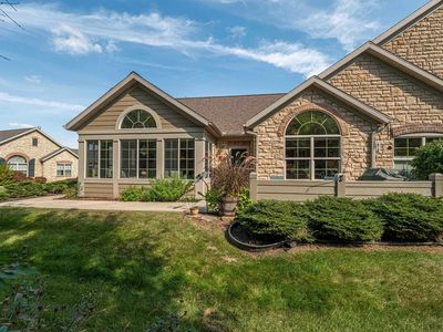 37 Pond View Way, Fitchburg, WI, 53711