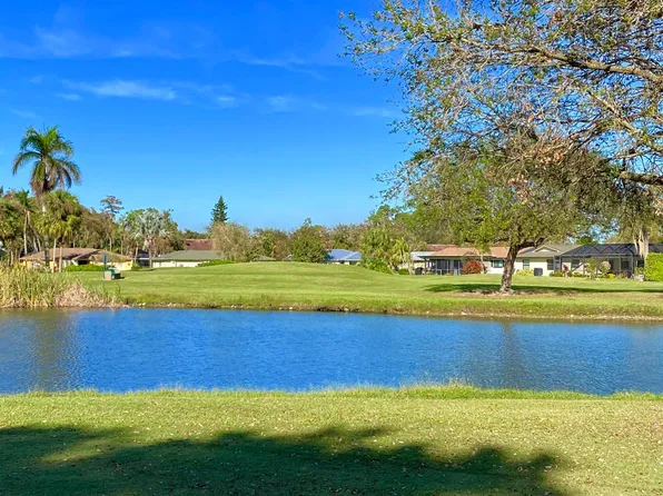 4440 Lakewood Blvd, Naples, FL 34112