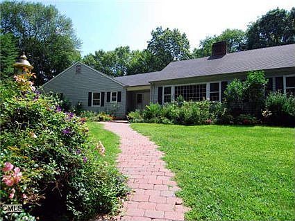 17 Dudley Rd front