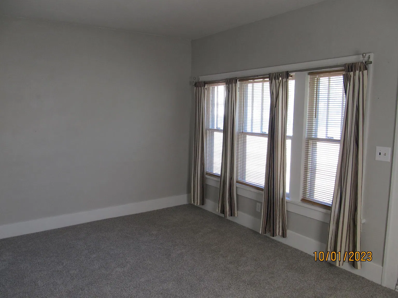 1 bed, 937 sqft, $700 — Photo 1