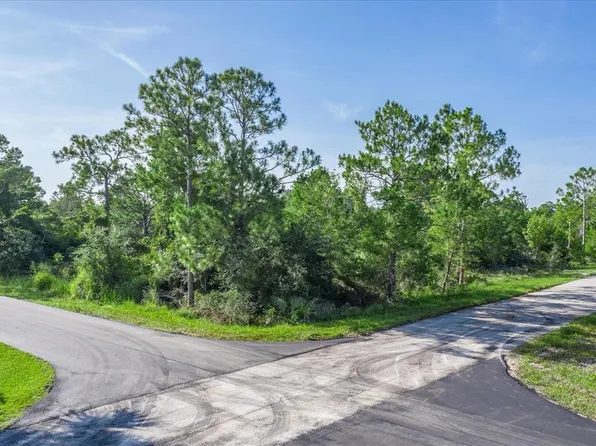 212 Avenger St NW #6, Lake Placid, FL 33852