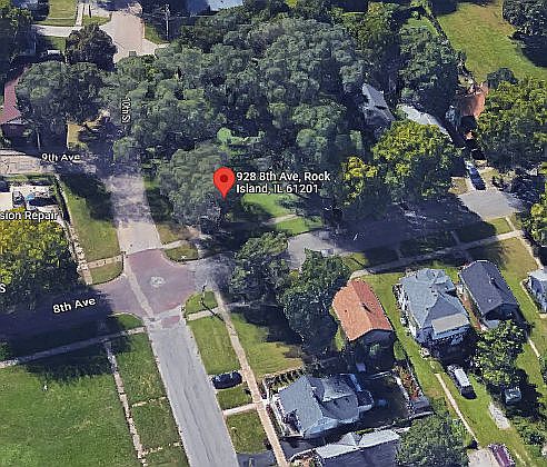 2nd image of 928 8th Ave