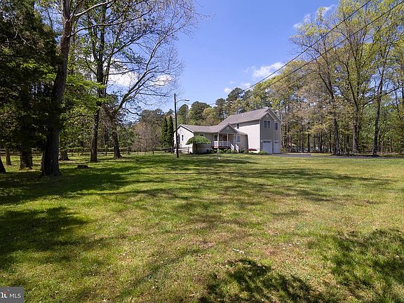 3rd image of 4643 Jackson Rd