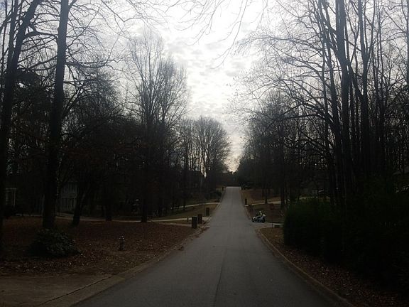 4th image of 8303 Seven Oaks Dr