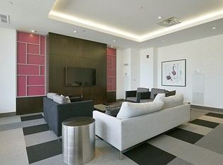 510 Curran Pl #1108, Mississauga, ON L5B 0J8
