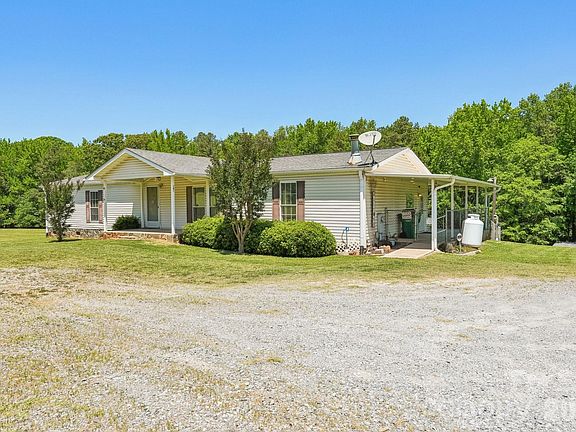 3rd image of 160 Allison Rd