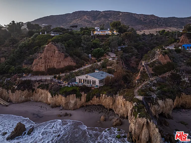 32300 Pacific Coast Hwy — Photo 47