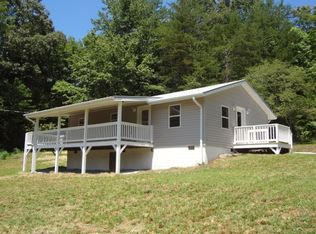 631 Fox Hollow Cir, Otto, NC 28763