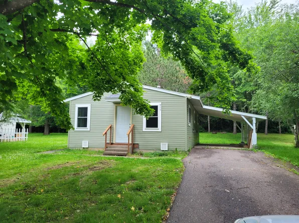 715 E 10th St N, Ladysmith, WI 54848