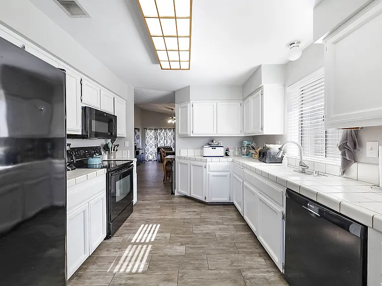 7921 Cold Spray Ct — Photo 10