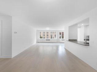 920 Park Ave #10B, New York, NY 10028