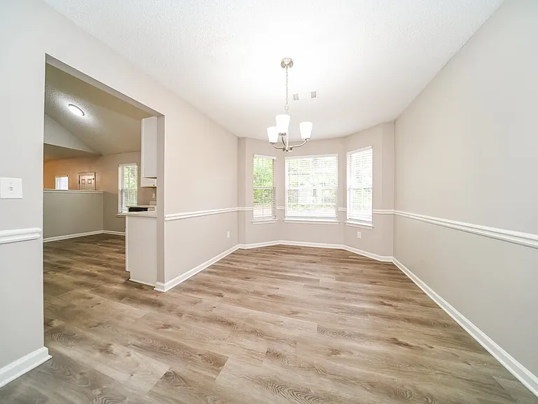 4710 Idlewood Gate — Photo 6