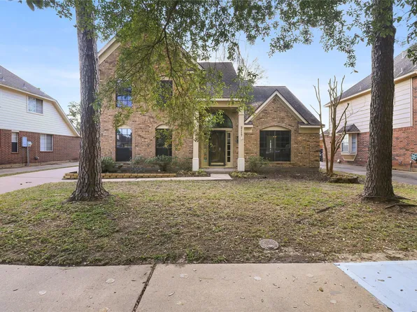 2117 Spinnaker Dr, League City, TX 77573