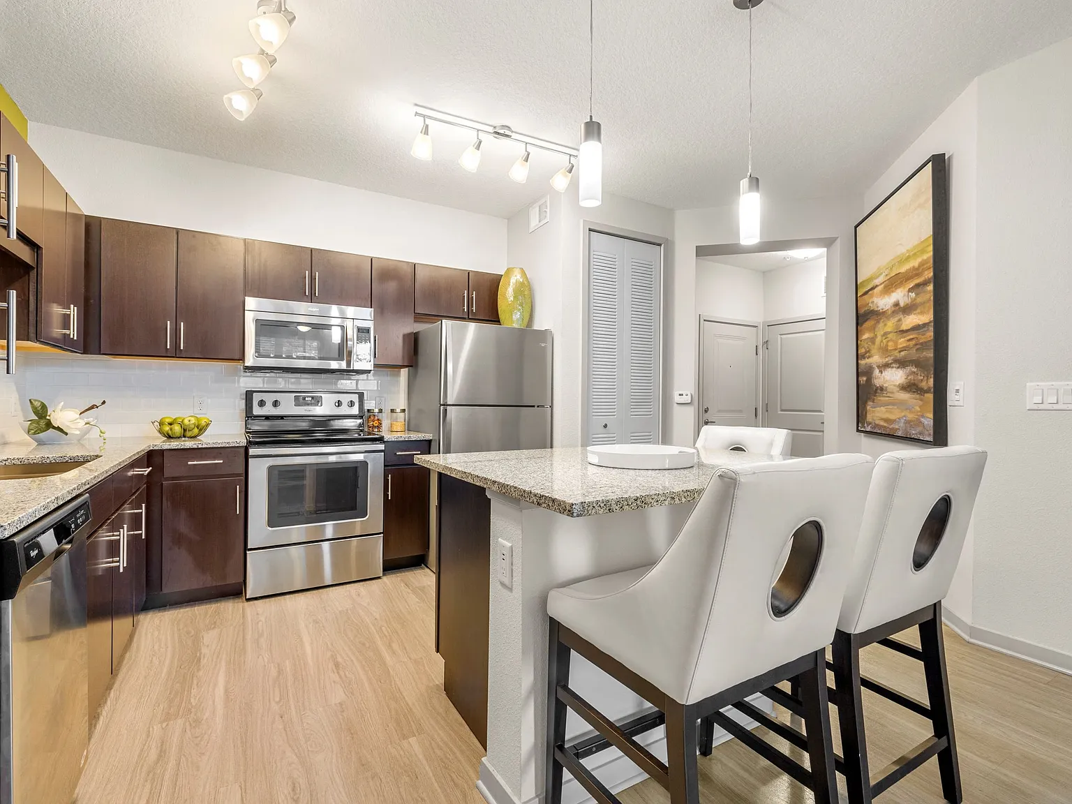 Pearce at Pavilion Luxury Apartments — Photo 3