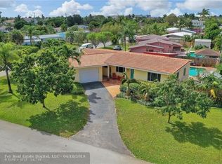 1424 SE 8th Ct, Deerfield Beach, FL 33441