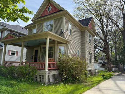 210 N Kalamazoo Ave, Marshall, MI, 49068