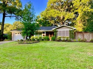 93 Paddock Dr, Fairhope, AL 36532