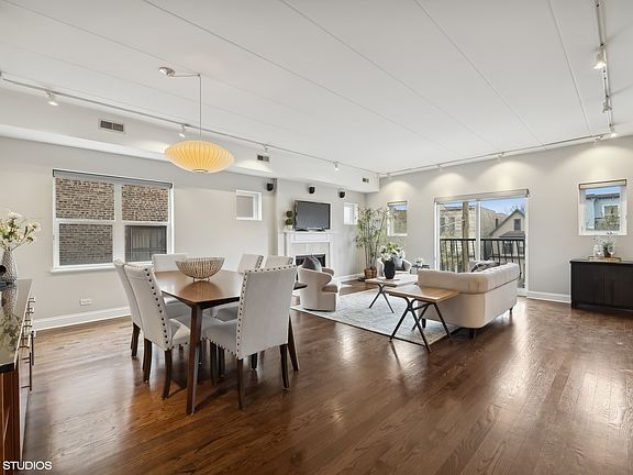 3rd image of 2021 N Kedzie Ave APT 3A