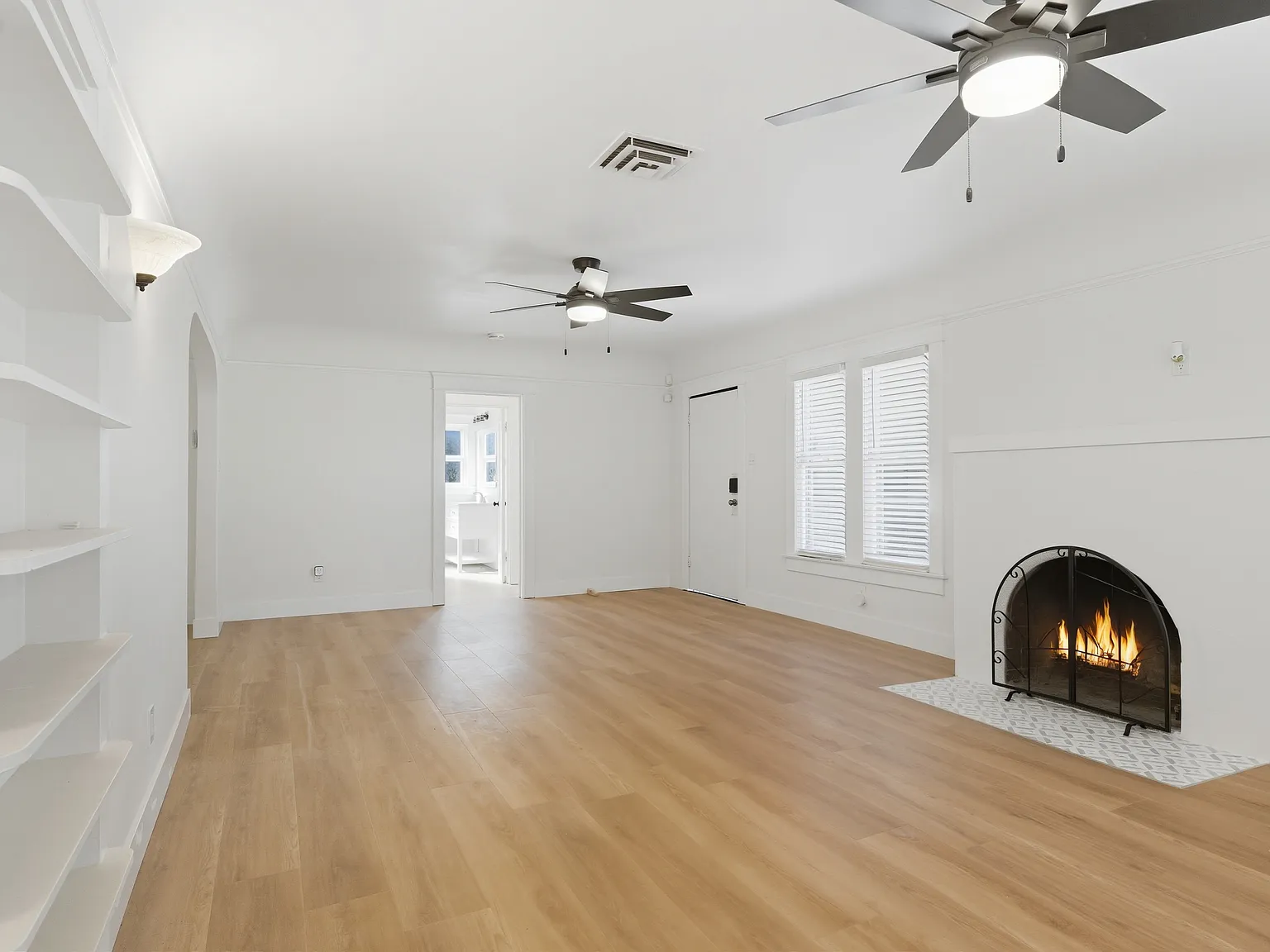 117 Pacific St — Photo 4
