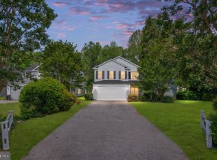 145 12th St, Colonial Beach, VA 22443