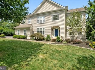 1281 Clearview Dr, Yardley, PA