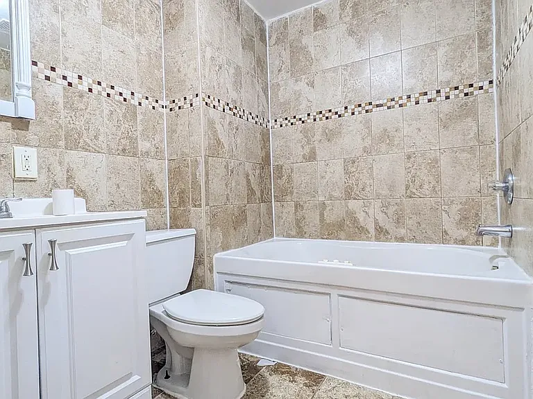 82 Eldert St #1 — Photo 10