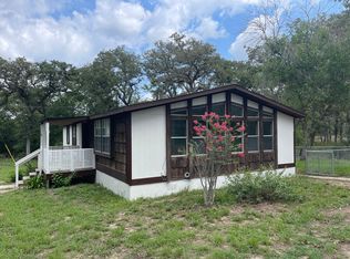 351 Blue Stem Rd, Seguin, TX 78155