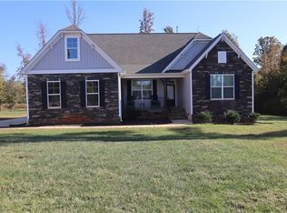 3506 Wesley Point Dr, Browns Summit, NC 27214