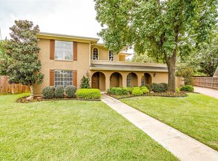 2100 Saint Claire Dr, Arlington, TX 76012