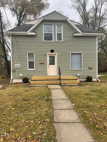 425 1/2 Webster St #B Photo 1