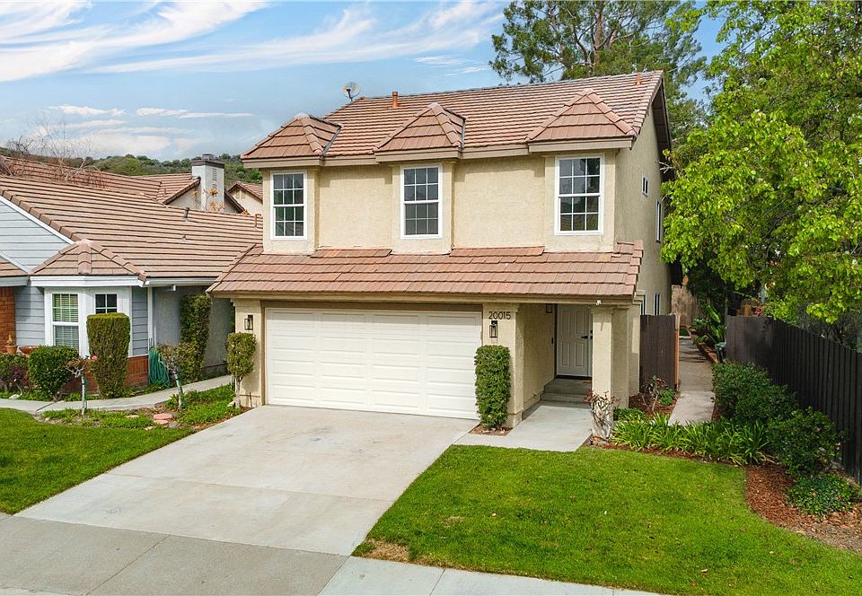 1st image of 20015 Gilbert Dr