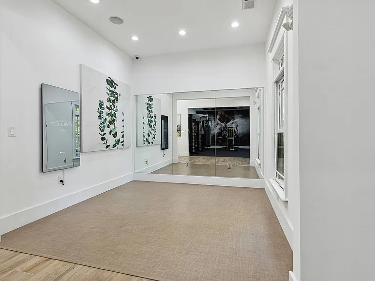 The Banks at Rivergate, Charlotte, NC, Pilates, Yoga, and Stretching Room