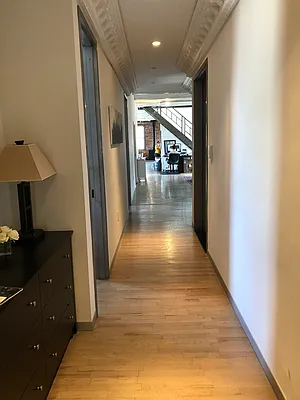 Rented by Sassouni Management | media 35