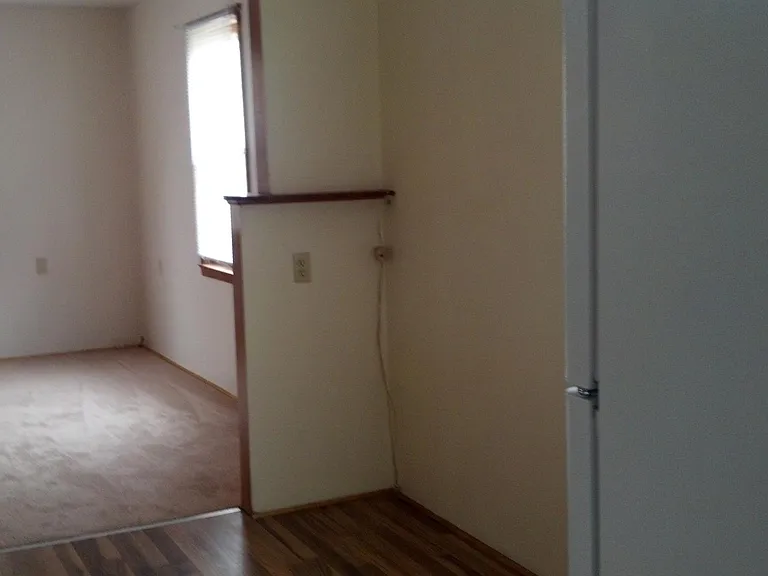 704 S 9th St — Photo 4