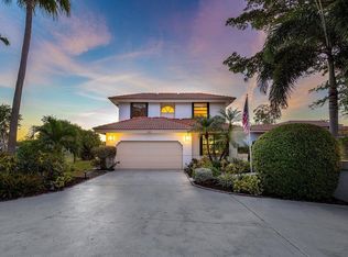 8700 Via Reale, Boca Raton, FL 33496