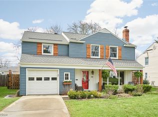 1360 Croyden Rd, Lyndhurst, OH